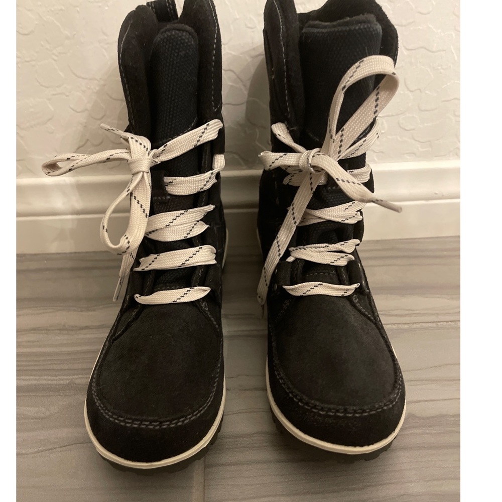 Sorel Black Lace Up Bootd